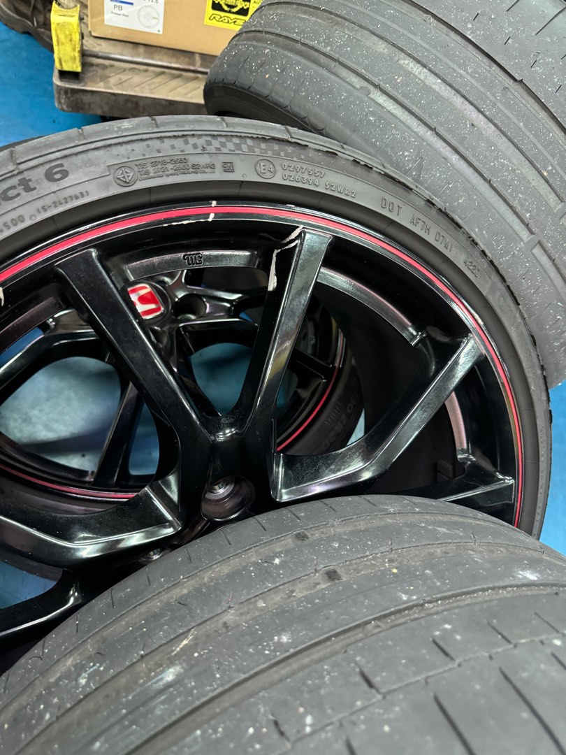 Honda Civic Type R (FK8) Original Rims w tyres, Car Accessories, Tyres ...