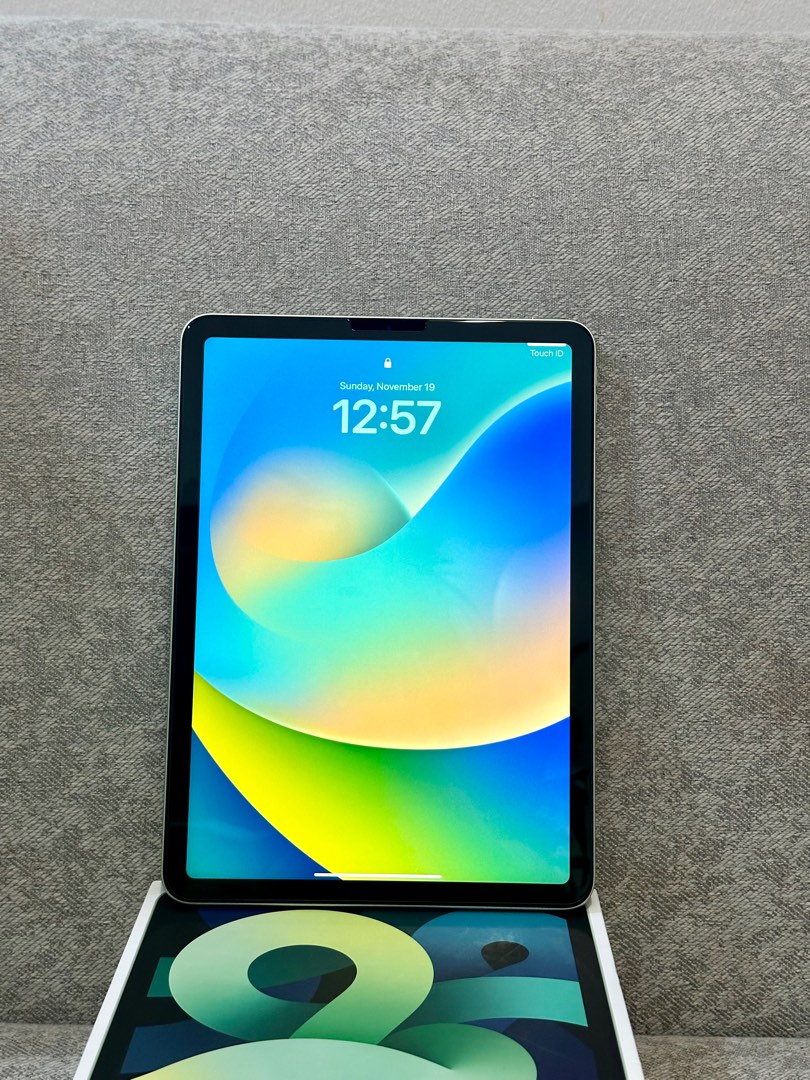 iPad Air 4 / 4th Gen / Generation, Mobile Phones & Gadgets, Tablets ...