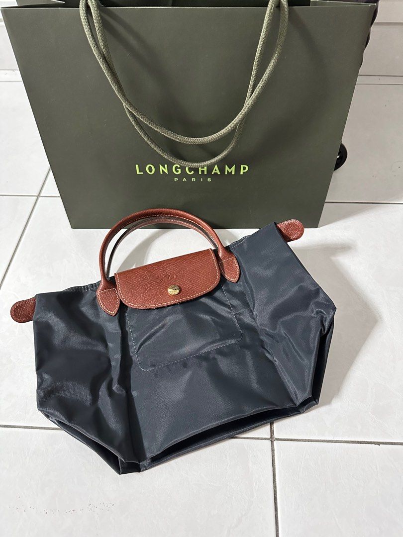Longchamp le pliage, Women's Fashion, Bags & Wallets, Shoulder Bags on ...