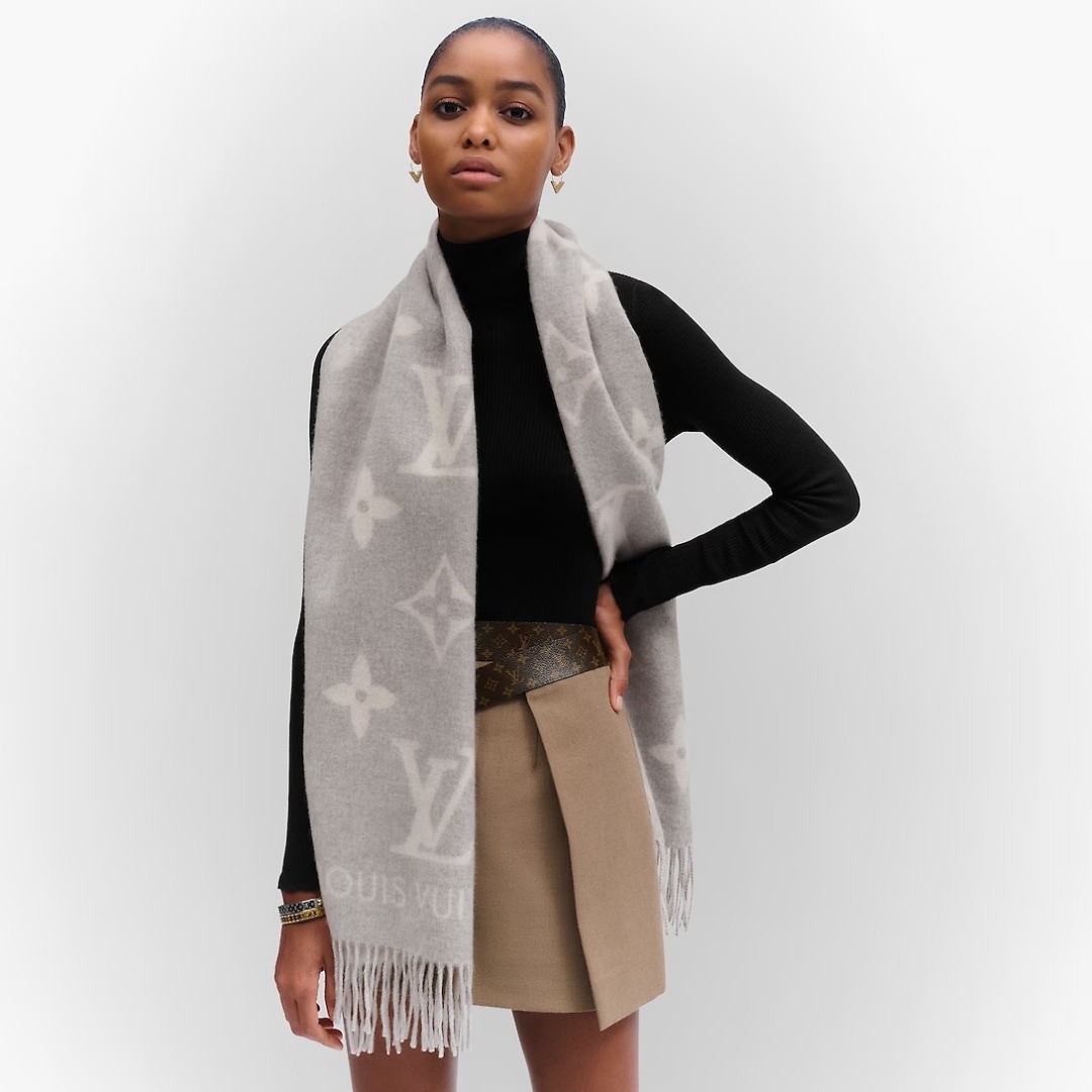 Louis vuitton cheap winter scarf