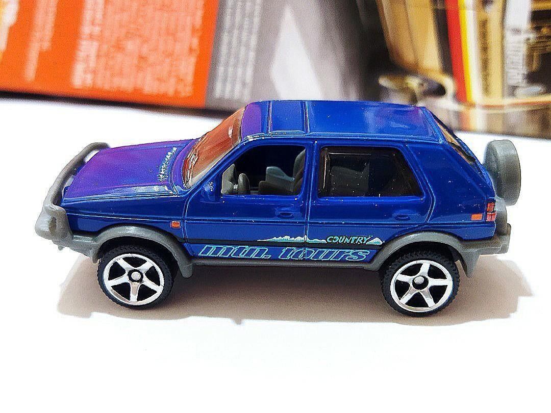 Matchbox 2019 5 Pack Service Squad 90 Volkswagen Golf Country