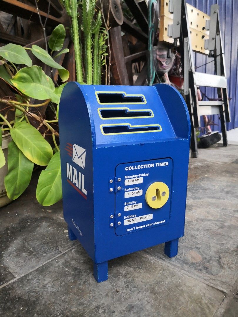 Melissa Doug Toy Wooden MailBox Hobbies Toys Toys Games on