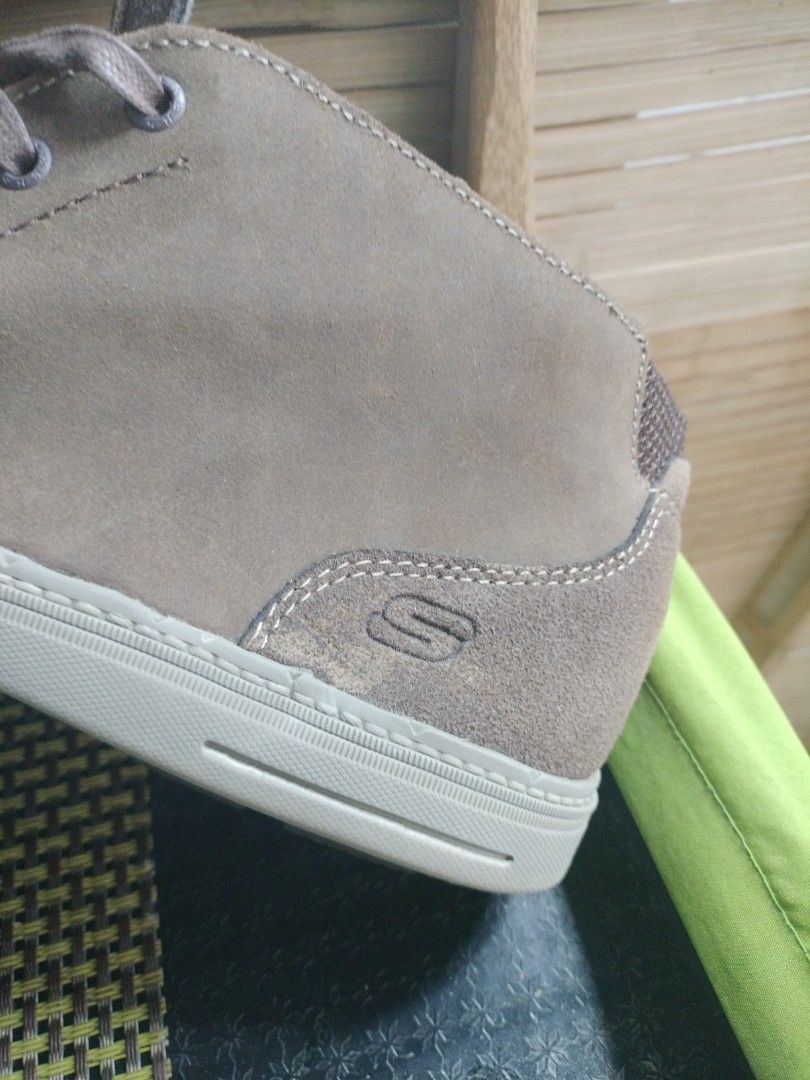 skech air memory foam mens