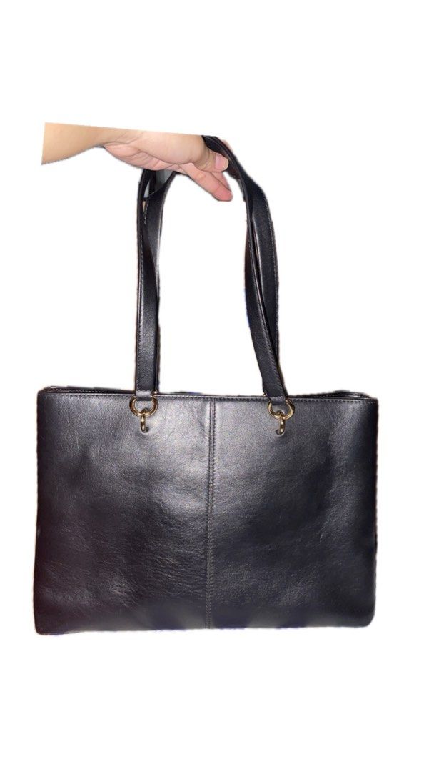 Cece medium ribbon shop chain leather tote
