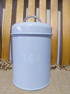 minimamist light blue tea canister