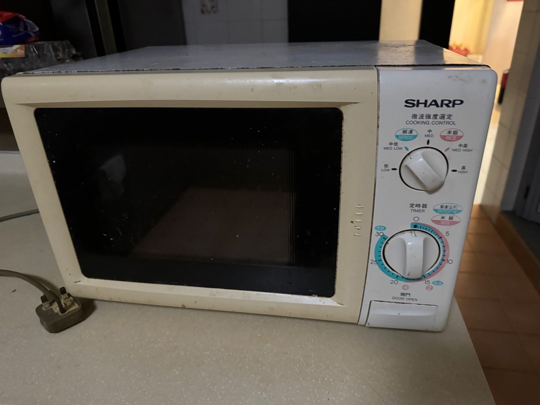 Moving out Working Microwave, TV & Home Appliances, Kitchen Appliances, Ovens & Toasters on