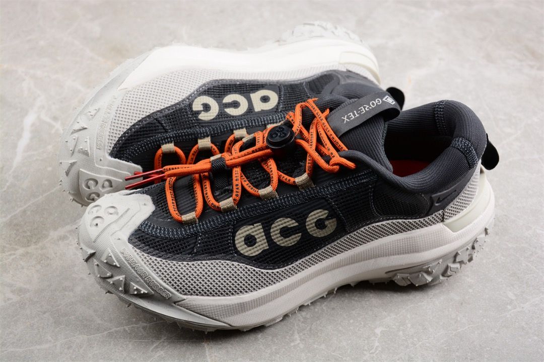 Nike acg best sale gore tex shoes
