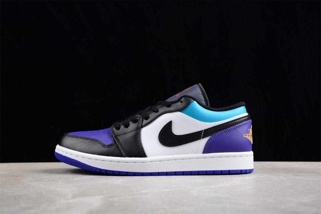 Purple air clearance jordan shoes
