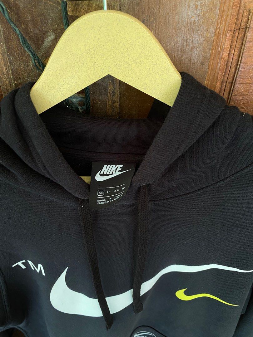 Black and yellow nike outlet hoodie
