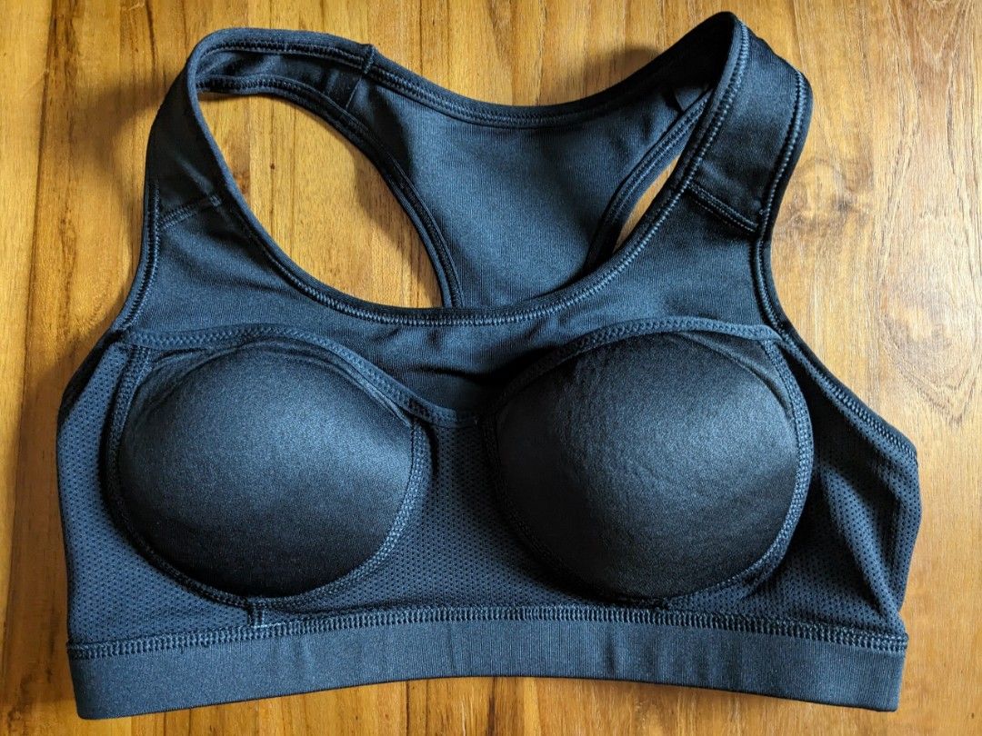 Nike Pro Classic Padded Sports Bra - black (non-removable pads), Women's  Fashion, Activewear on Carousell