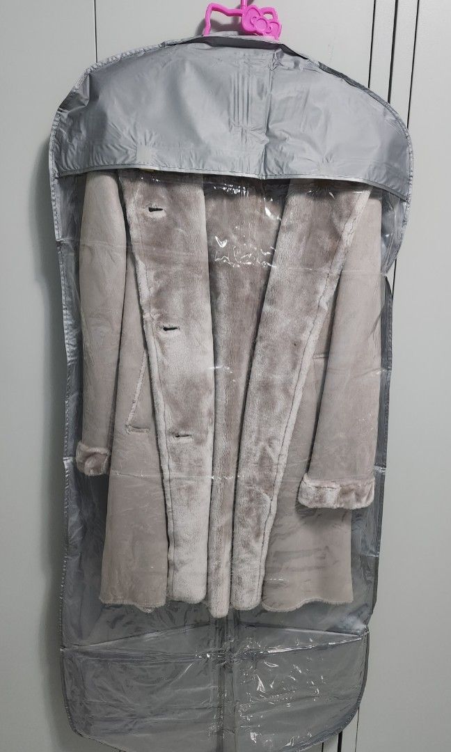 Uniqlo faux shearling hooded coat outlet