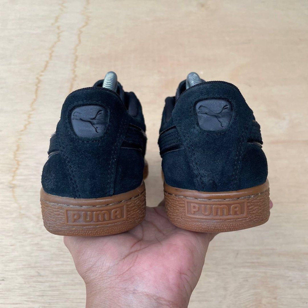 Puma Suede Classic WTR Gum sole Black 8UK RM1OO Men s Fashion Footwear Sneakers on Carousell