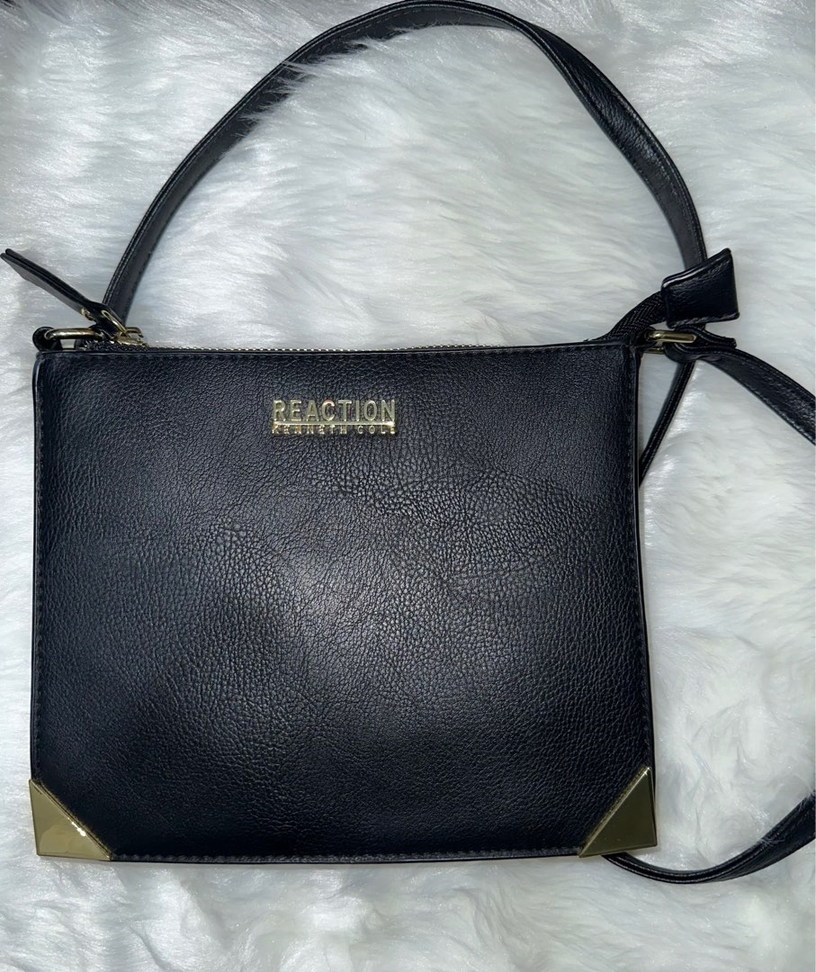 Kenneth cole discount reaction sling bag