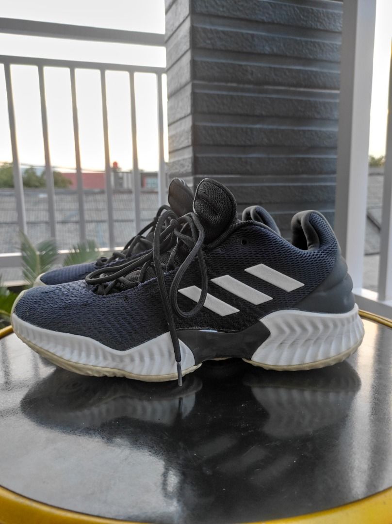 Foto sepatu adidas 2018 top
