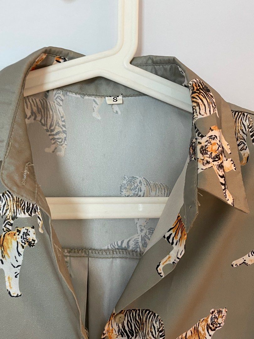 SHEIN tiger shirt Women s Fashion Tops Shirts on Carousell