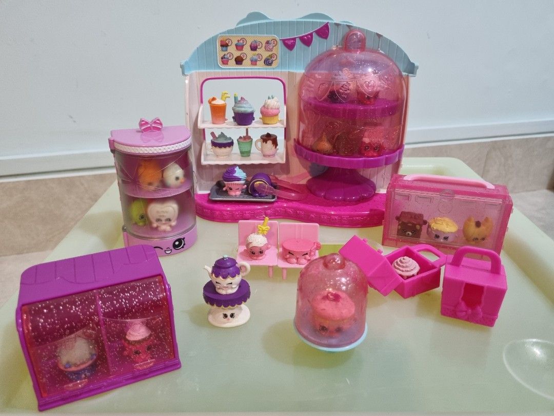 Shopkins cupcake queen cafe sale