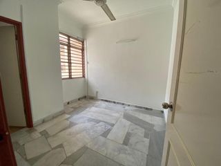 (Category: ) located in . Submitted by arafafa (Listing ID 1267446484, Image 1). Description: .
