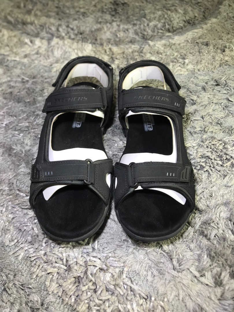 Skechers louden store