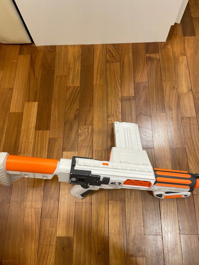 Star wars nerf episode vii first hotsell order stormtrooper blaster