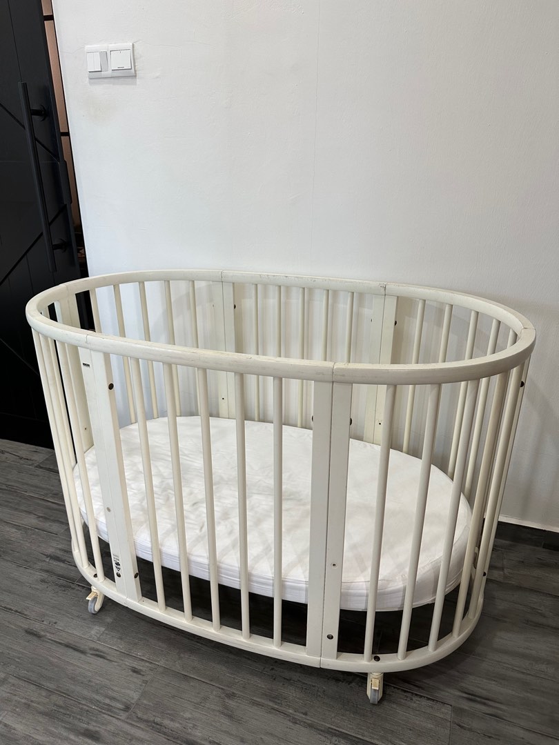 Stokke Sleepi Cot, Babies & Kids, Baby Nursery & Kids Furniture, Cots