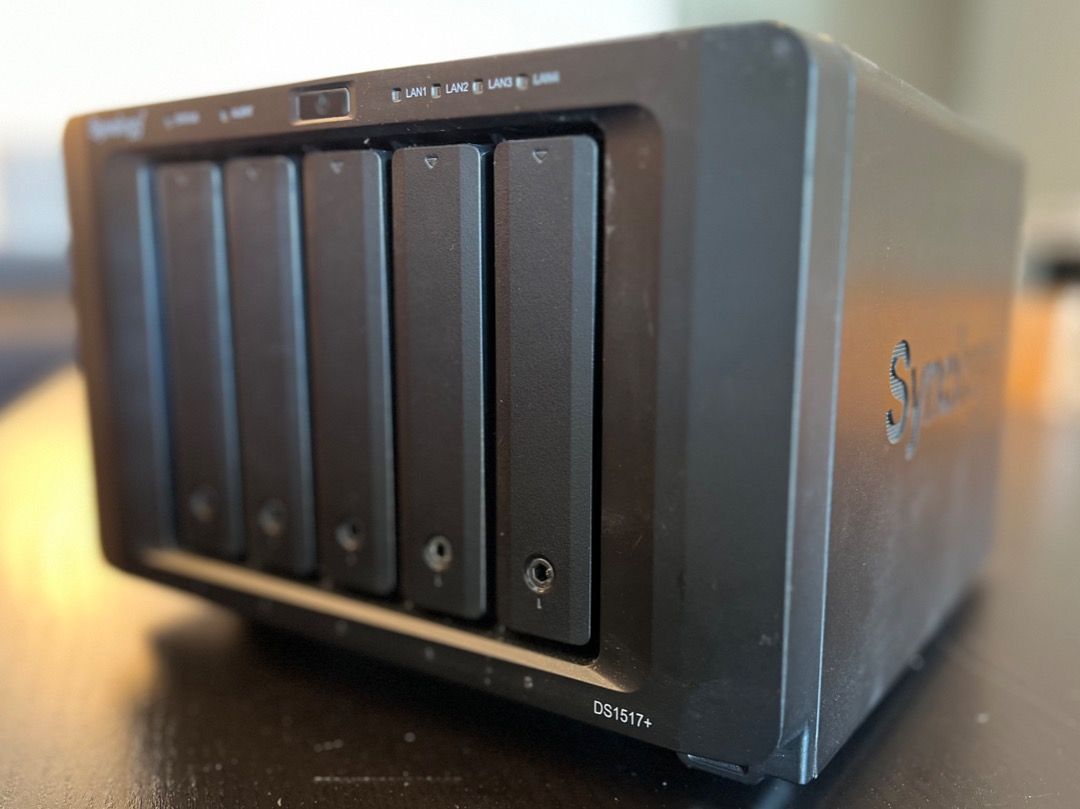 Synology m2d17 store