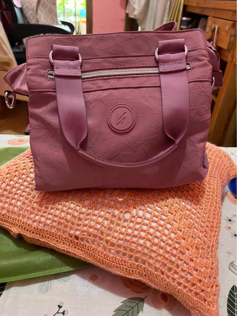 Tas Les Femmes sling nylon warna pink keunguunguan