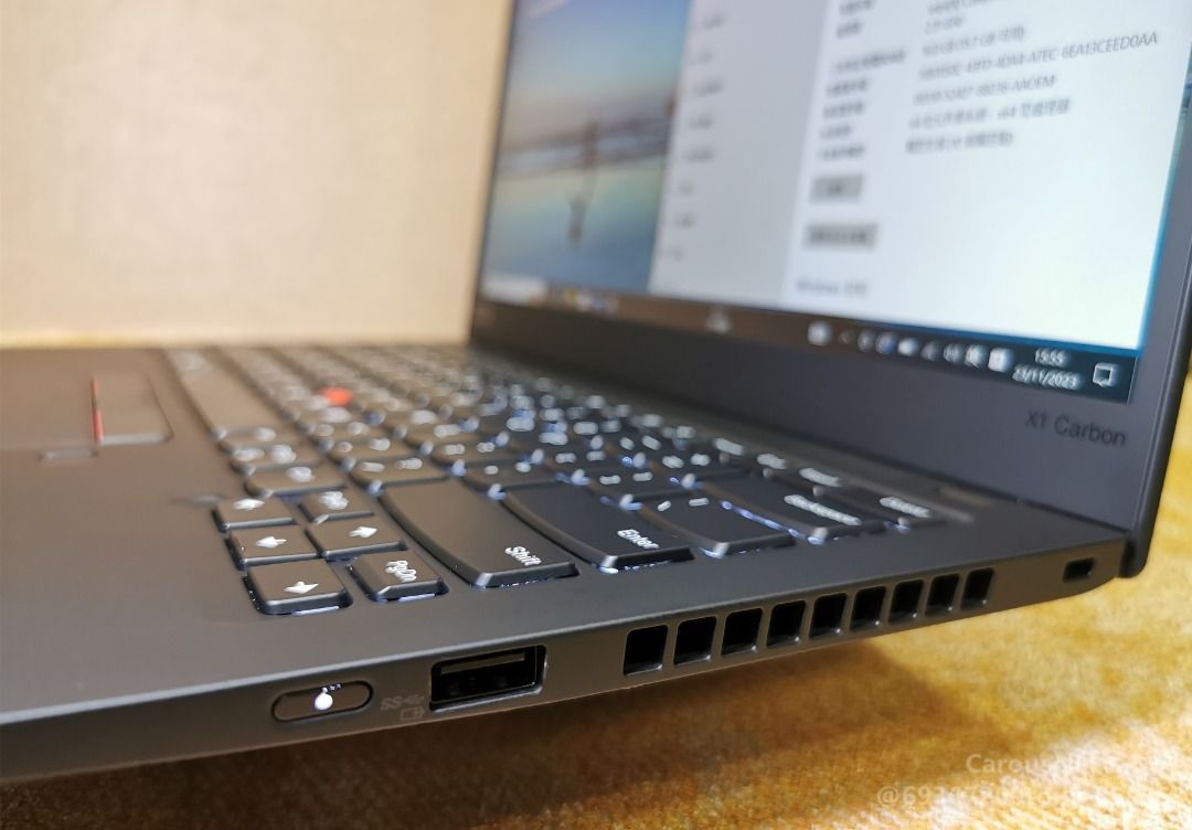 Lenovo ThinkPad X1 Carbon Gen7 14吋超輕薄機（8th I7-8665U