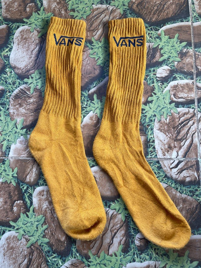 Thrifted Vans Socks (Category: Socks) located in Roxas City. Submitted by fingerbang (Listing ID 1267421449, Image 1). Description: Original Thrifted Vans Socks.