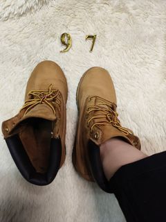 Aeroville timberland deals