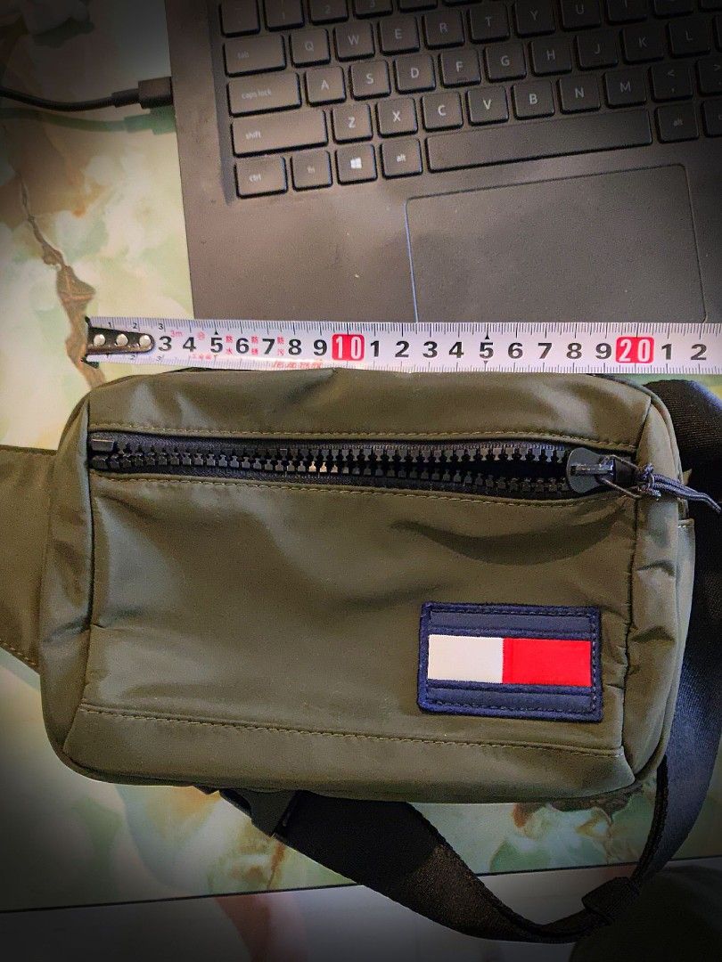 Tommy hilfiger bum online bag leather