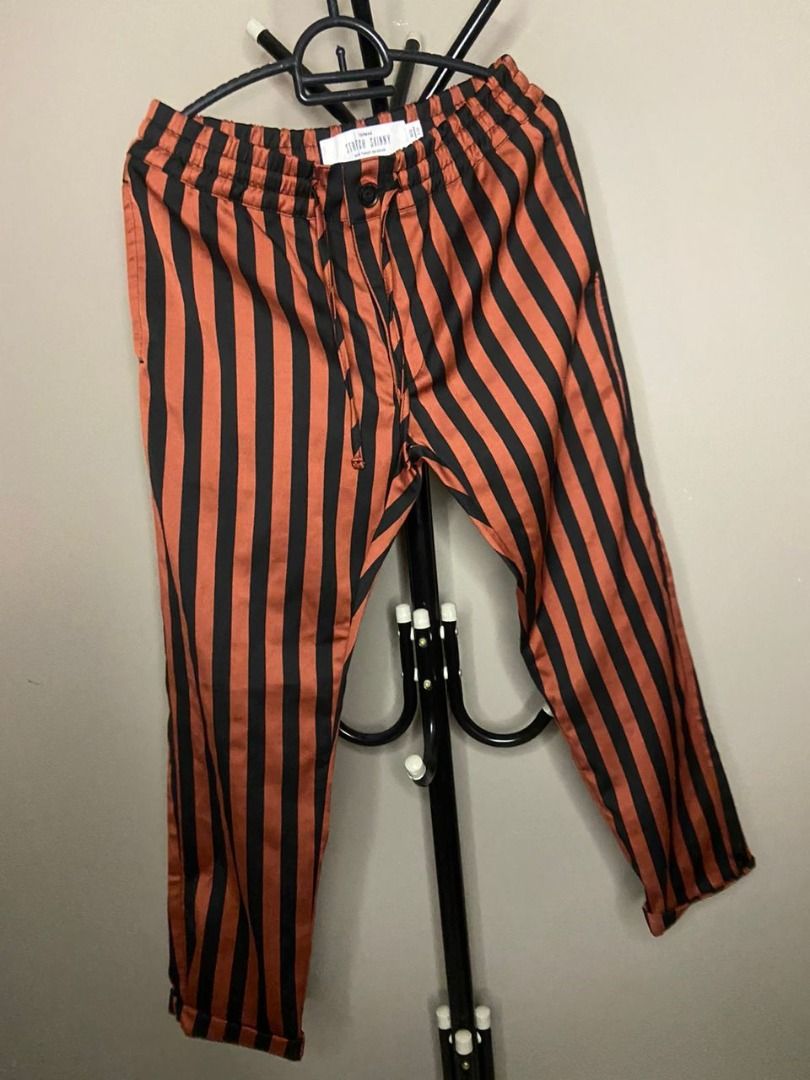 Topman Stretch Skinny Pants Never used Men s Fashion Bottoms