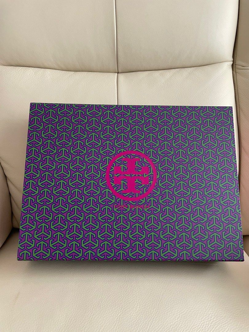 Tory Burch Gift Box Hobbies Toys Stationery Craft Other Stationery Craft on Carousell