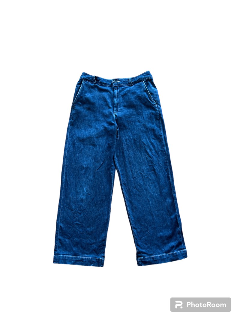UNIQLO BAGGY JEANS, Men's Fashion, Bottoms, Jeans on Carousell