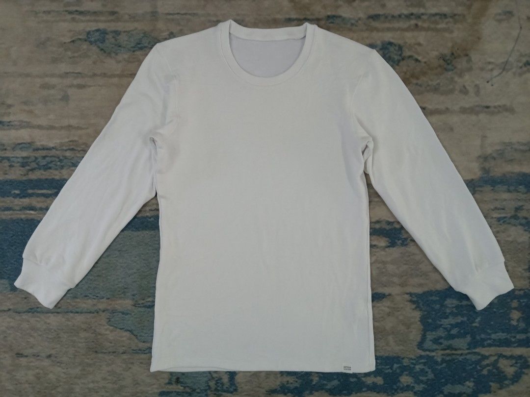 Uniqlo ultra warm inner wear 2025