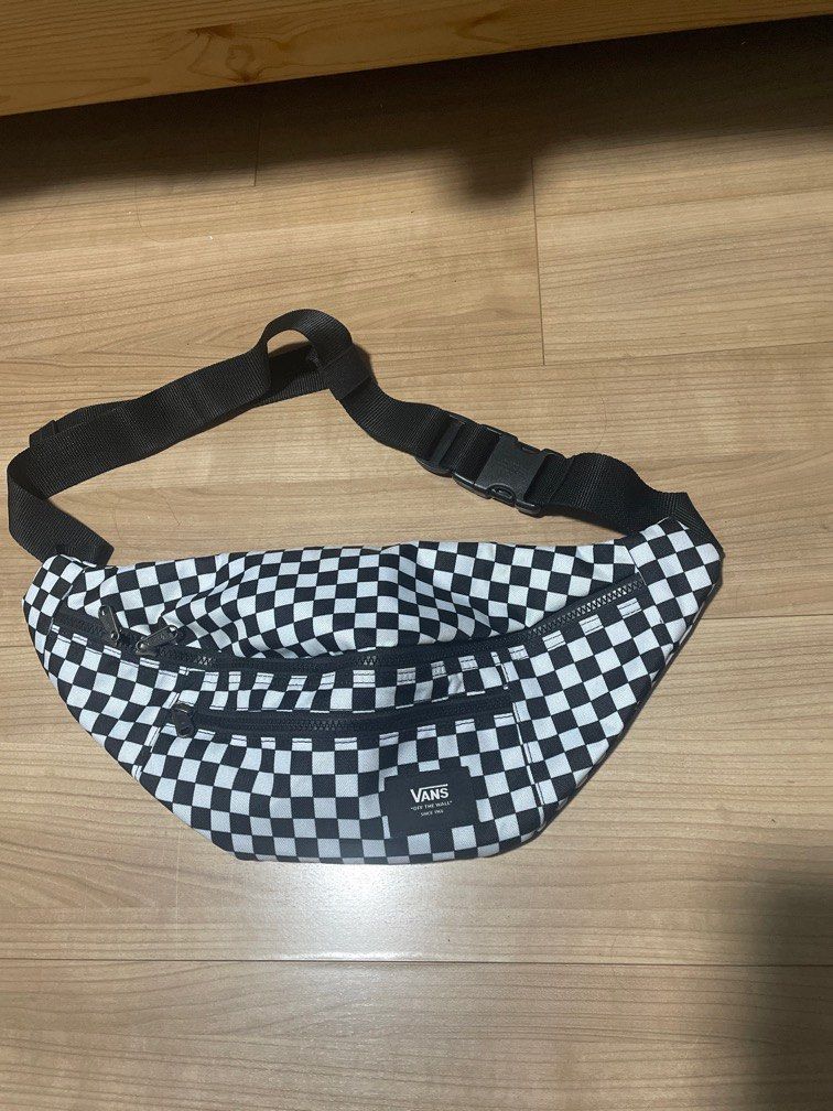 Waist bag vans best sale checkerboard