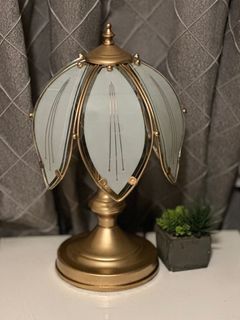 Vintage Italian Lotus desk lamp 🪷