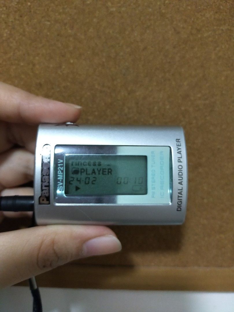 Vintage panasonic (unit only) (Category: Portable Music Players) located in Rizal. Submitted by jjandjpreloved (Listing ID 1267423219, Image 2). Description: MOP: gcash MOD: grab or flash express, gogo Location: Antipolo NO COD NO SHOPPE CHECKOUT STRICTLY NO CANCELLATION PAYO pm for details •can send proof of transaction.