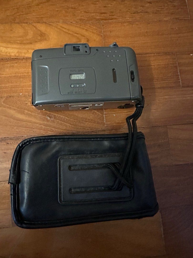 Vivitar film camera, Photography, Cameras on Carousell