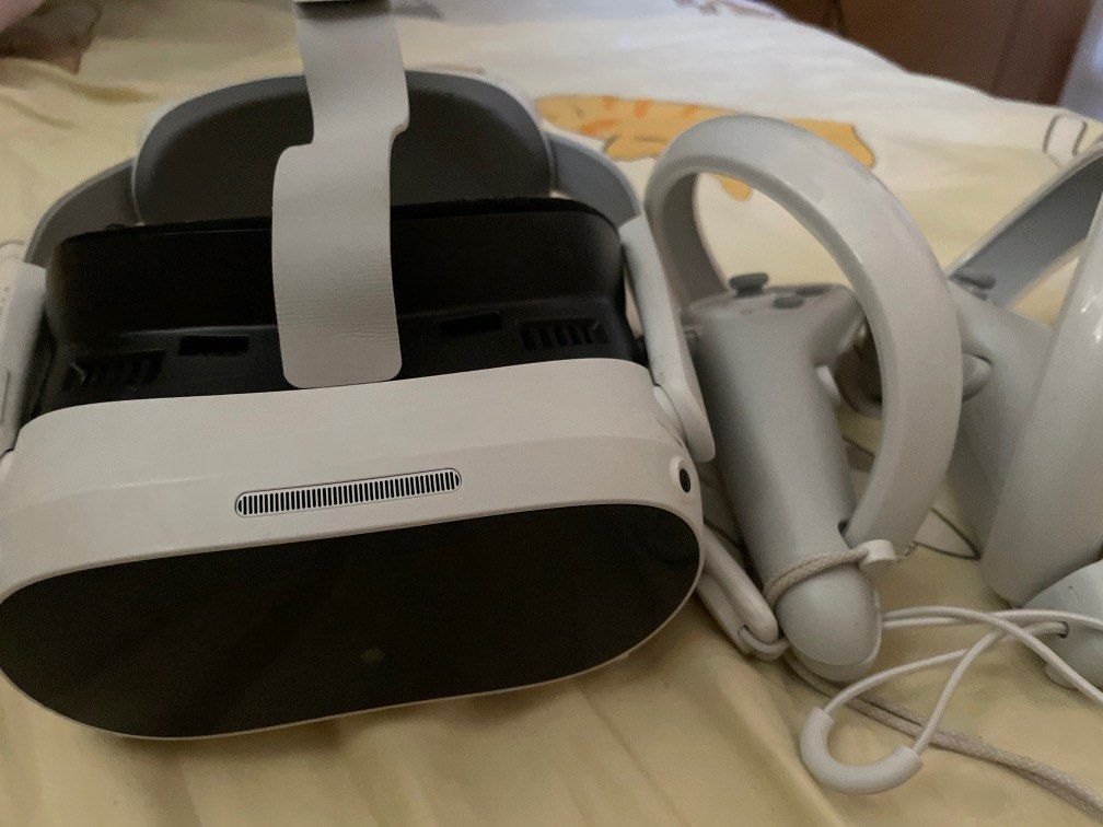 VR pico4 128G, 電子遊戲, 遊戲機配件, VR 虛擬實境- Carousell