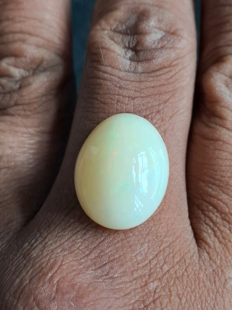 White best sale opal price