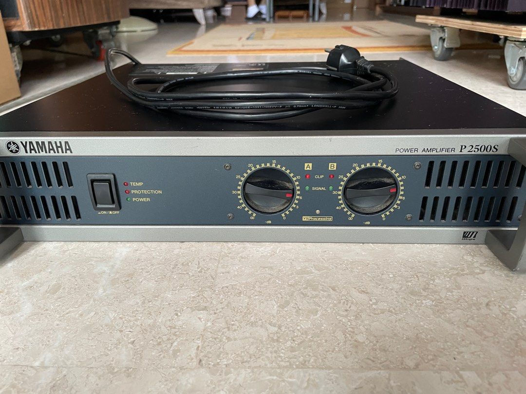 Yamaha P2500S stereo power amplifier, Audio, Soundbars, Speakers