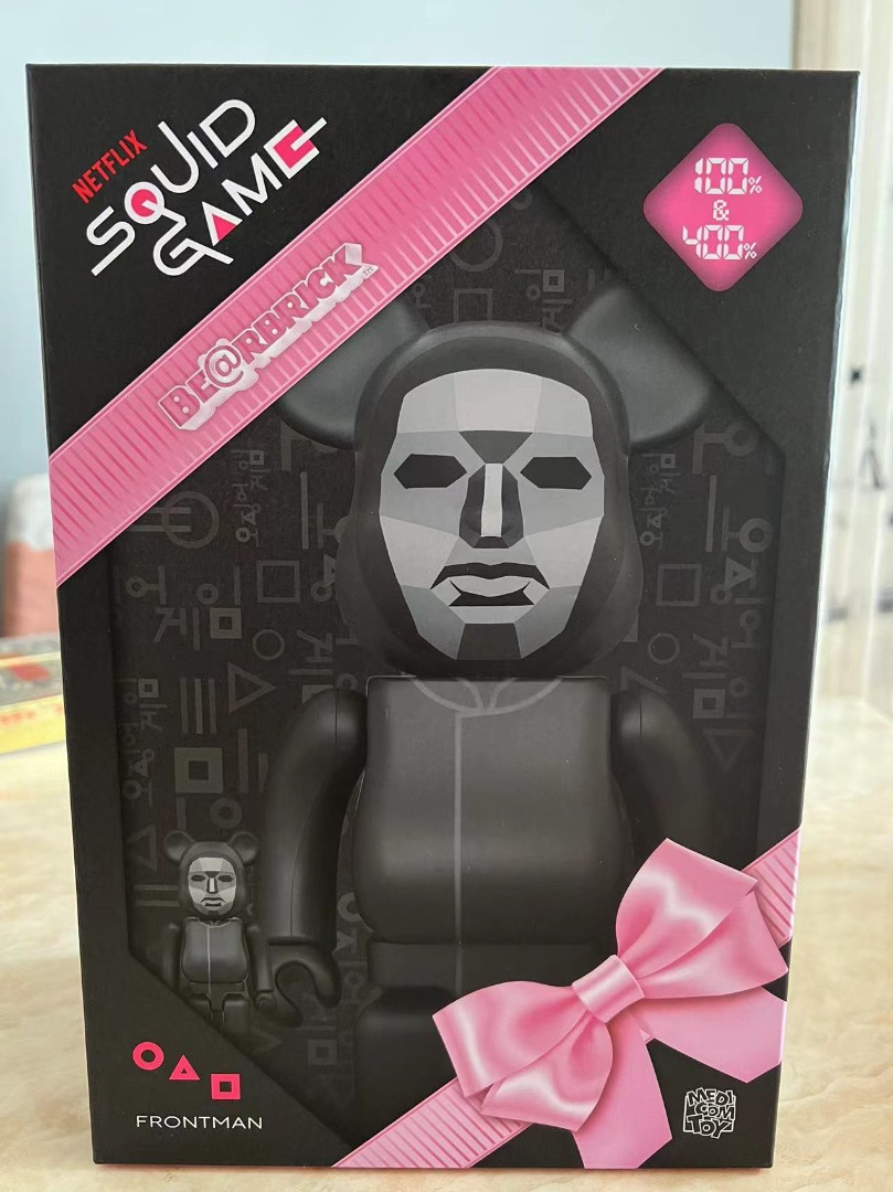 100% 400% Bearbrick Squid Game Frontman, 興趣及遊戲, 玩具& 遊戲類