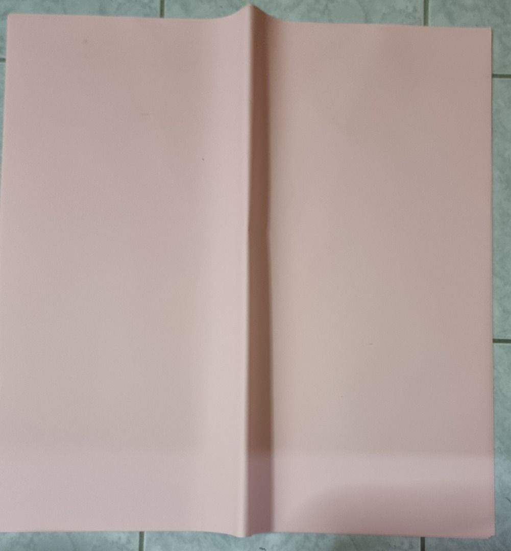 17 Pcs Flower Wrapper (Category: Flowers & Bouquets) located in Manila. Submitted by jimtonline1206 (Listing ID 1267675789, Image 3). Description: 17 Pcs Flower Wrapper for 150php.