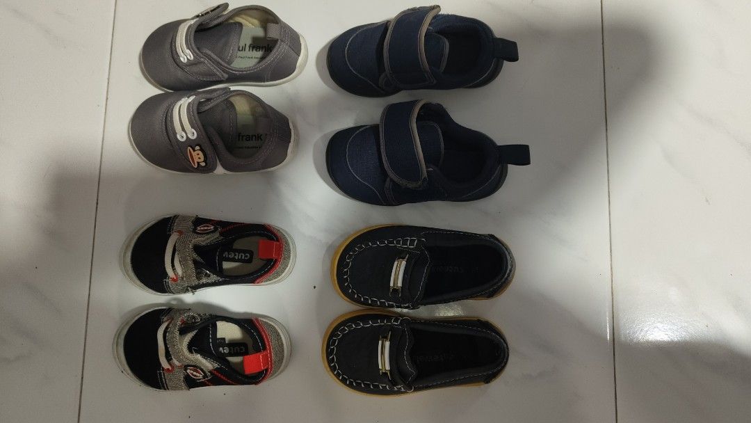 3 for all 4 pairs of Baby boy girl toddler shoes size 20 140