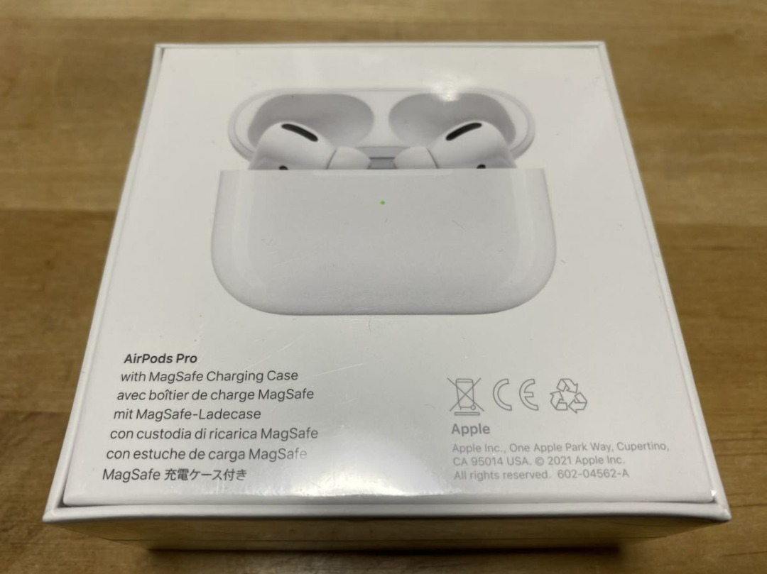 全新、未開封、正品、無保固MLWK3J/A 2021 AirPods Pro 附Apple 正品