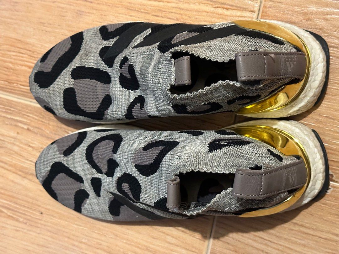 adidas A16 UltraBOOST