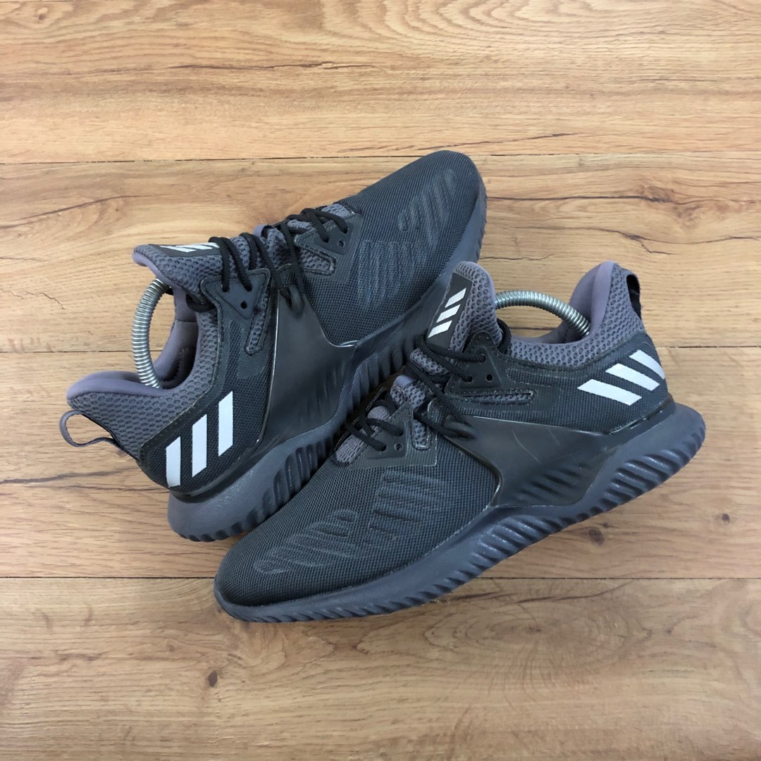 Adidas Alphabounce 7.5uk Men s Fashion Footwear Sneakers on