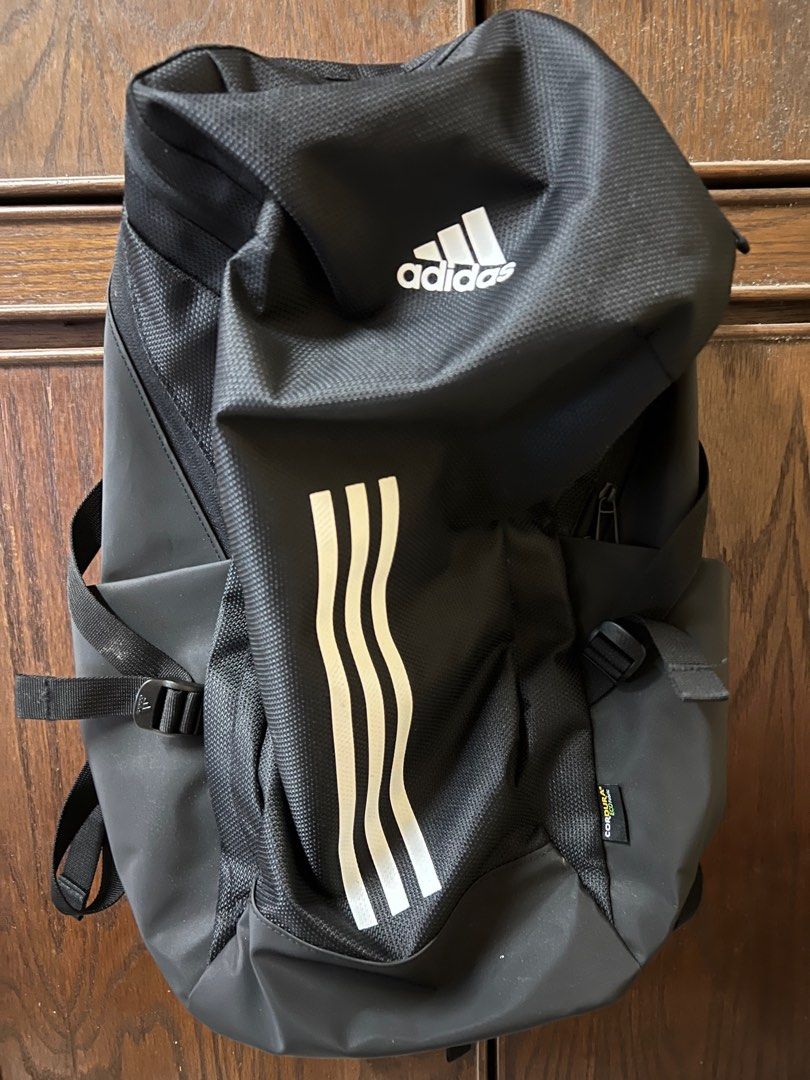 Adidas store 30l backpack