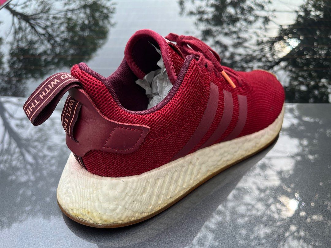 Maroon hotsell nmd r2
