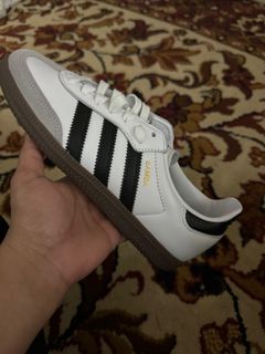 (Category: ) located in . Submitted by hercloset_ (Listing ID 1267679161, Image 1). Description: .